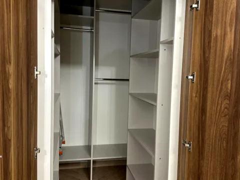 квартира за адресою Ревуцького вул., 40-В