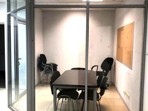 комерційна за адресою Велика Васильківська вул. (Червоноармійська), 72