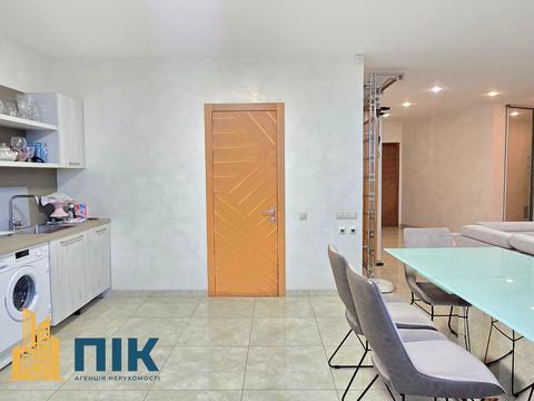 квартира за адресою Володимира Івасюка просп. (Героїв Сталінграду), 2-Д