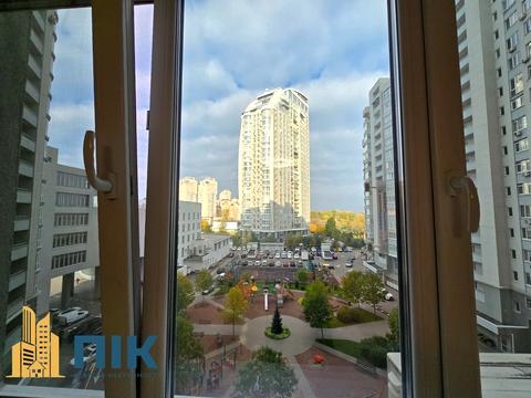 квартира за адресою Володимира Івасюка просп. (Героїв Сталінграду), 2-Д