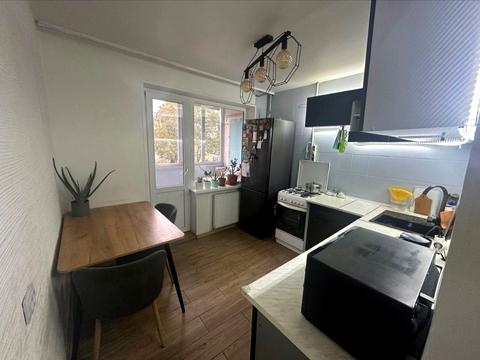 квартира за адресою Олександра Архипенка вул. (Мате Залки), 10-Б