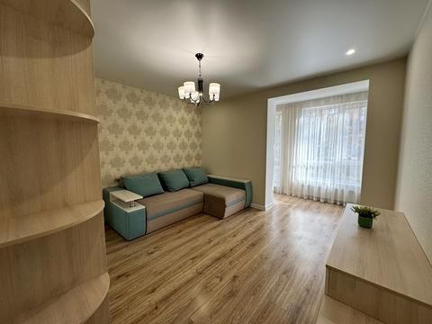 квартира за адресою Матвія Донцова вул. (Тургенєвська), 91