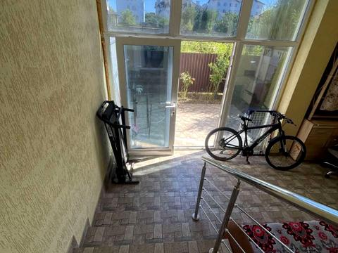 будинок за адресою Грушевського вул.