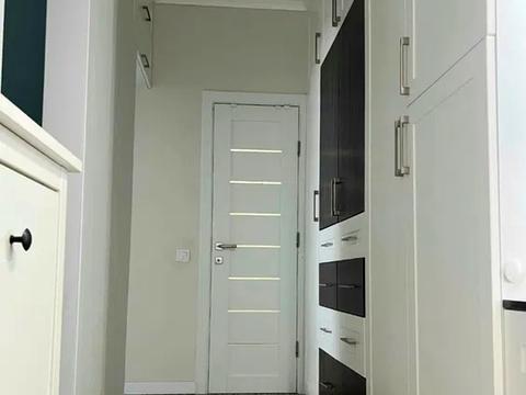 квартира за адресою Братська вул., 12