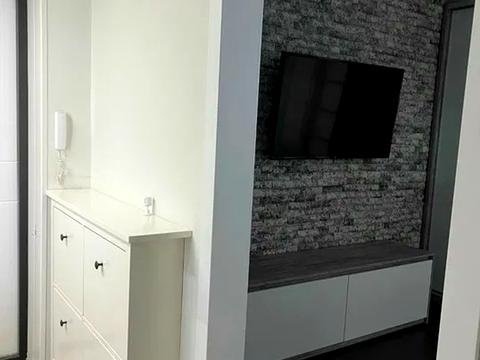 квартира за адресою Братська вул., 12