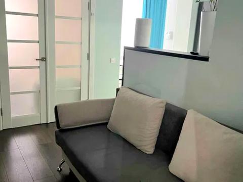 квартира за адресою Братська вул., 12