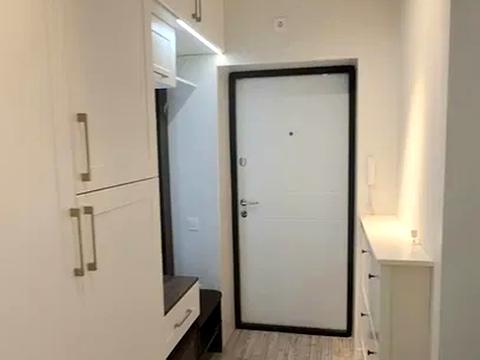 квартира за адресою Братська вул., 12