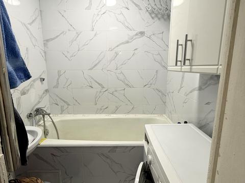 квартира за адресою Ревуцького вул., 19/1