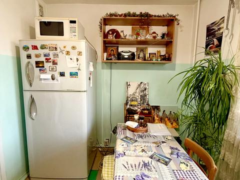 квартира за адресою Ревуцького вул., 19/1