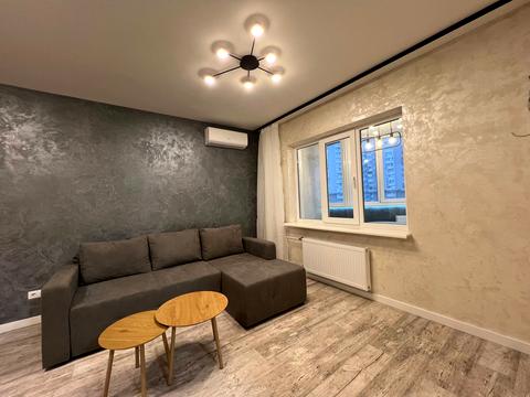 квартира за адресою Срібнокільська вул., 4