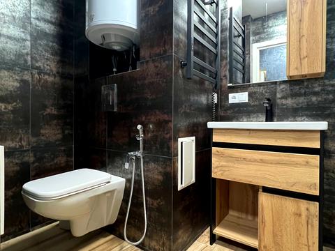 квартира за адресою Срібнокільська вул., 4