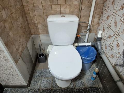 комерційна за адресою Сергія Москаленка вул. (Красовського), 41