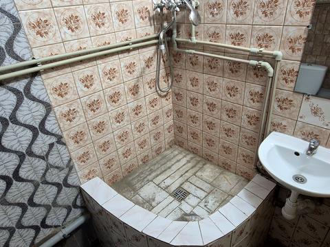 комерційна за адресою Сергія Москаленка вул. (Красовського), 41