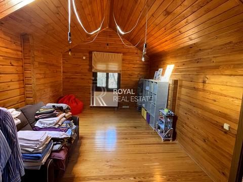 будинок за адресою Центральна вул.