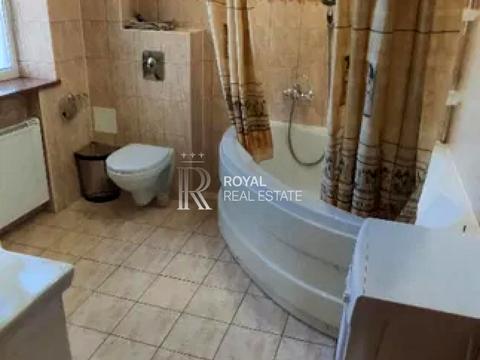 дом по адресу Сергія Світославського вул.