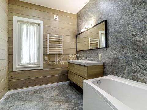 дом по адресу Днепровская набережная ул.