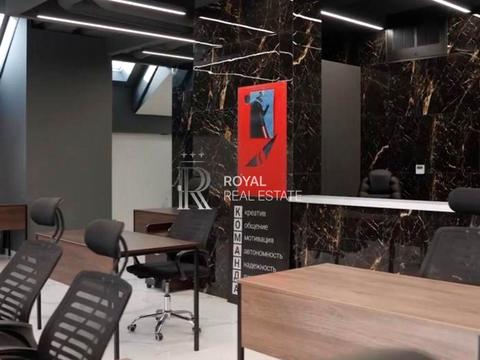 комерційна за адресою Богдана Хмельницького вул., 58-А