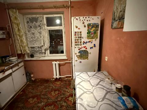 кімната за адресою Мілютенка вул., 15-А