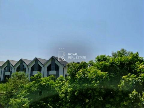 будинок за адресою Веселкова