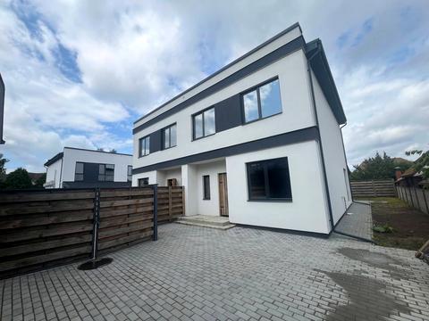 будинок за адресою с. Софіївська борщагівка, Центральна вул.