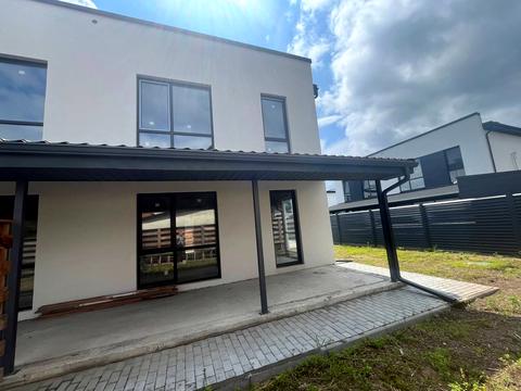 будинок за адресою с. Софіївська борщагівка, Центральна вул.