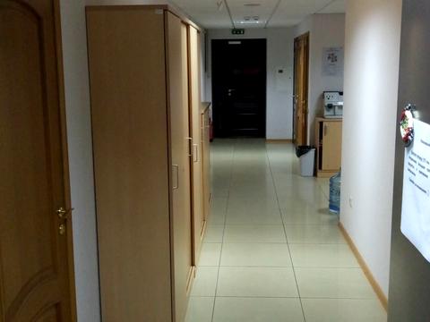 комерційна за адресою Авіаконструктора Ігоря Сікорського вул. (Танкова), 8