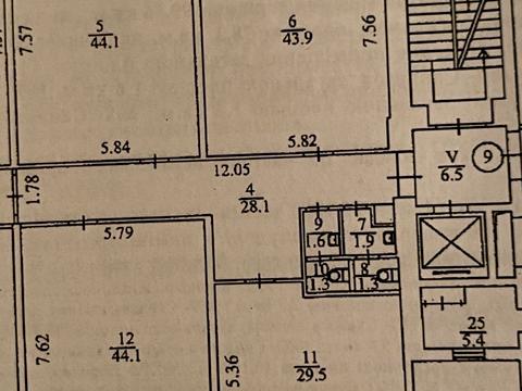 комерційна за адресою Авіаконструктора Ігоря Сікорського вул. (Танкова), 8