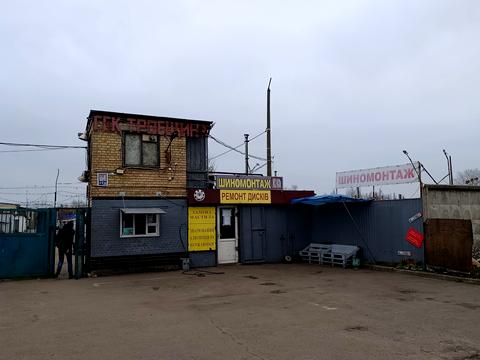 паркомісце за адресою Миколи Закревського вул., 28