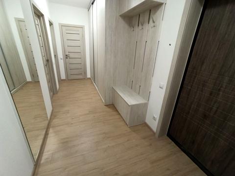 квартира по адресу Олександра Олеся ул., 4-Б