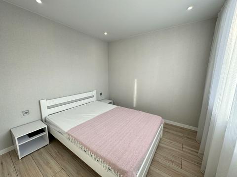 квартира за адресою Олега Мудрака вул. (Генерала Наумова), 1-Б