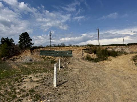 ділянка за адресою Українська