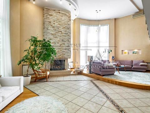 дом по адресу Борщаговская ул.