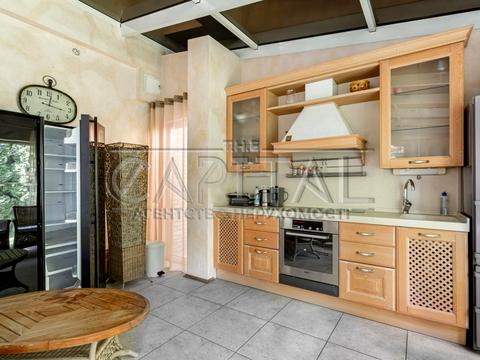 дом по адресу Борщаговская ул.