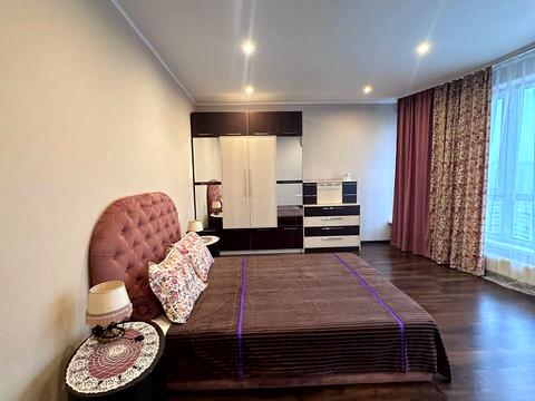 квартира за адресою Олександра Мишуги вул., 12