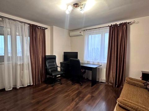 квартира за адресою Олександра Мишуги вул., 12