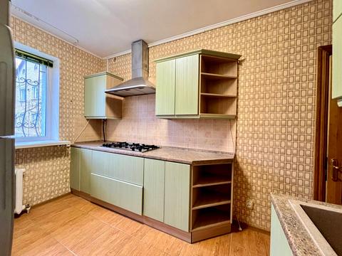 будинок за адресою Варшавська вул. (Ватутіна)