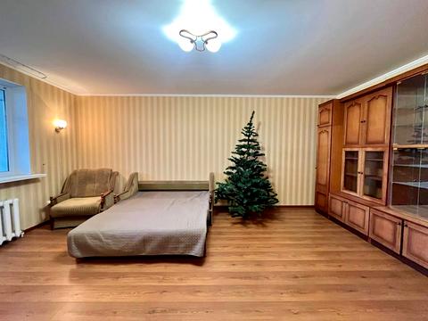 будинок за адресою Варшавська вул. (Ватутіна)