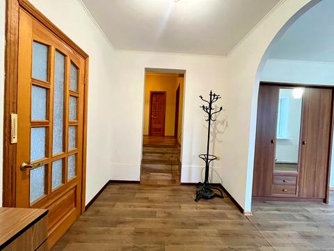 будинок за адресою Варшавська вул. (Ватутіна)