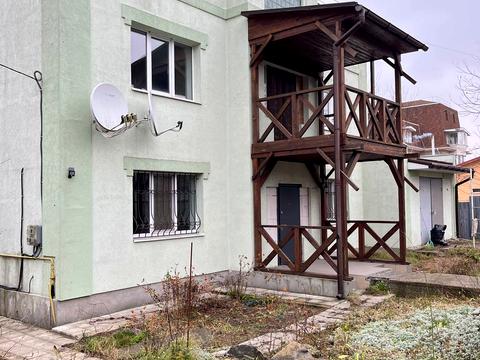 будинок за адресою Варшавська вул. (Ватутіна)