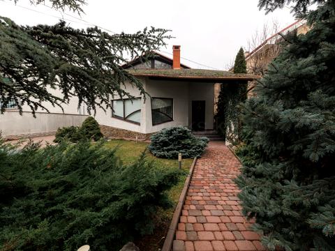 будинок за адресою Ужгород, Ігоря Сікорського вул., 20