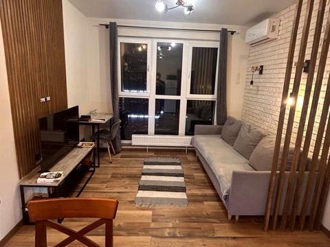 квартира за адресою Вишняківська вул., 4