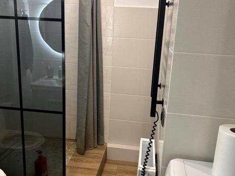 квартира за адресою Вишняківська вул., 4