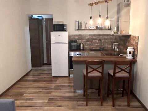 квартира за адресою Вишняківська вул., 4