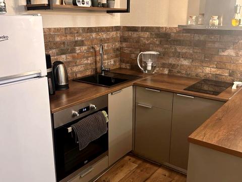 квартира за адресою Вишняківська вул., 4