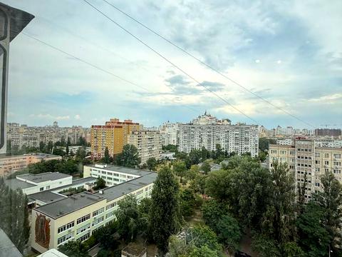 квартира за адресою Левка Лук'яненка вул. (Маршала Тимошенка), 1-Д