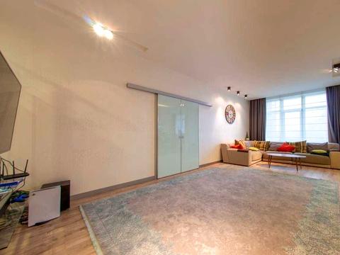 квартира за адресою Андрія Верхогляда вул. (Михайла Драгомирова), 20