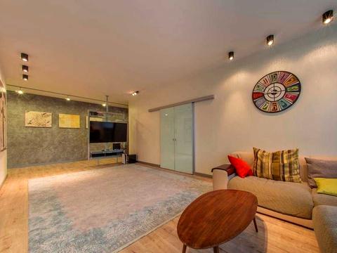 квартира за адресою Андрія Верхогляда вул. (Михайла Драгомирова), 20