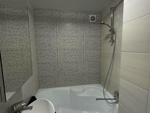 квартира за адресою Олега Мудрака вул. (Генерала Наумова), 41