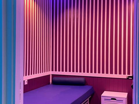 коммерческая по адресу Мрии ул. (Академика Туполева), 18-Д