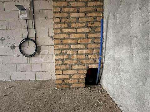 комерційна за адресою Машинобудівників вул., 16